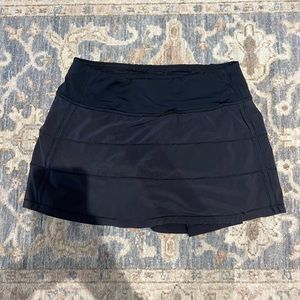 Lululemon size 2 tennis skirt